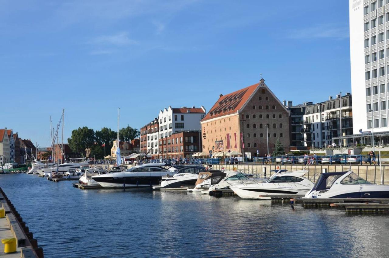 Nowe Mieszkanie W Riverside W Centrum Starego Miasta II Z Parkingiem Gdansk Dış mekan fotoğraf